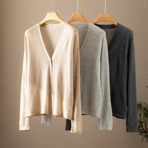 Women's Thin 100% Cashmere Cardigan Solid Long Sleeve V Neck Fine Knit Cardigan Mongolia