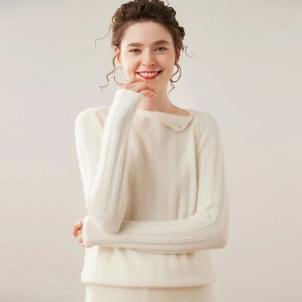 Best Selling Women Cashmere Wool Sweater Crew Neck Classic Long Sleeve Pullover Fashionable Soft Jumper