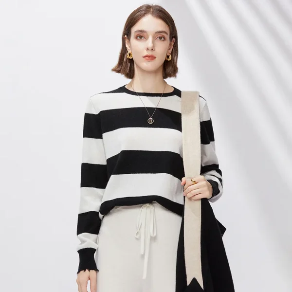 Women's Black White Striped Cashmere Sweater Loose-Fit Crew Neck Long Sleeve Wool Knitted Pullover