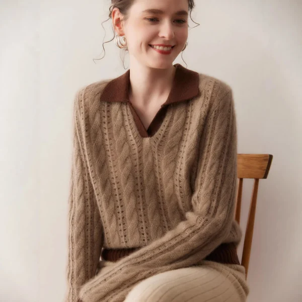 5gg 3ply Scissor Collar Cashmere Knit Sweater for Women  Autumn and Winter Soft and Fluffy Sweater Short Outerwear Lazy Style