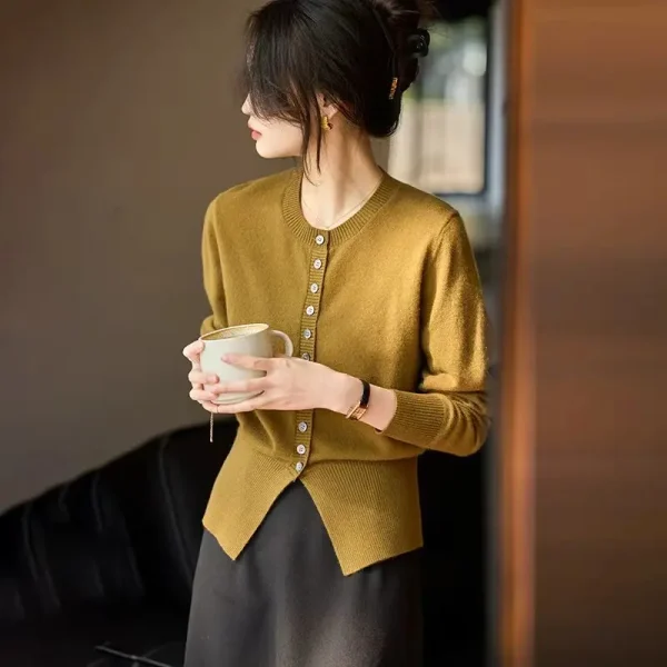 2026 New Women Cardigan Knit Sweater 100% Cashmere High Quality Sweater for Spring