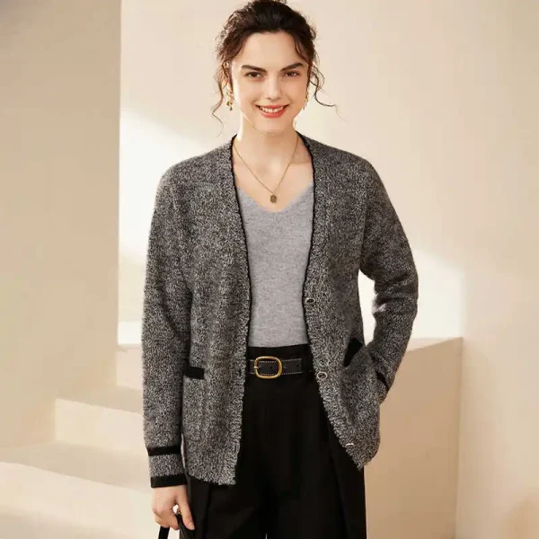 Women's 100% Cashmere Cardigan with Pocket Oversized V-Neck Button-up Sweater Fashion Autumn Long Length Coat