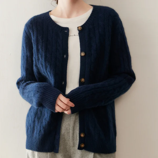 Luxury Winter Women Oversized Fashion Soft Cashmere Wool Cable Knitting Thick Cardigan Sweaters